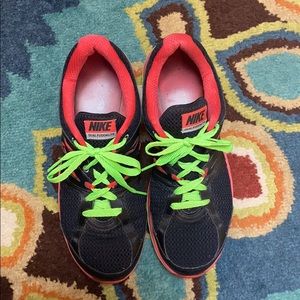 Nike dual fusion lite